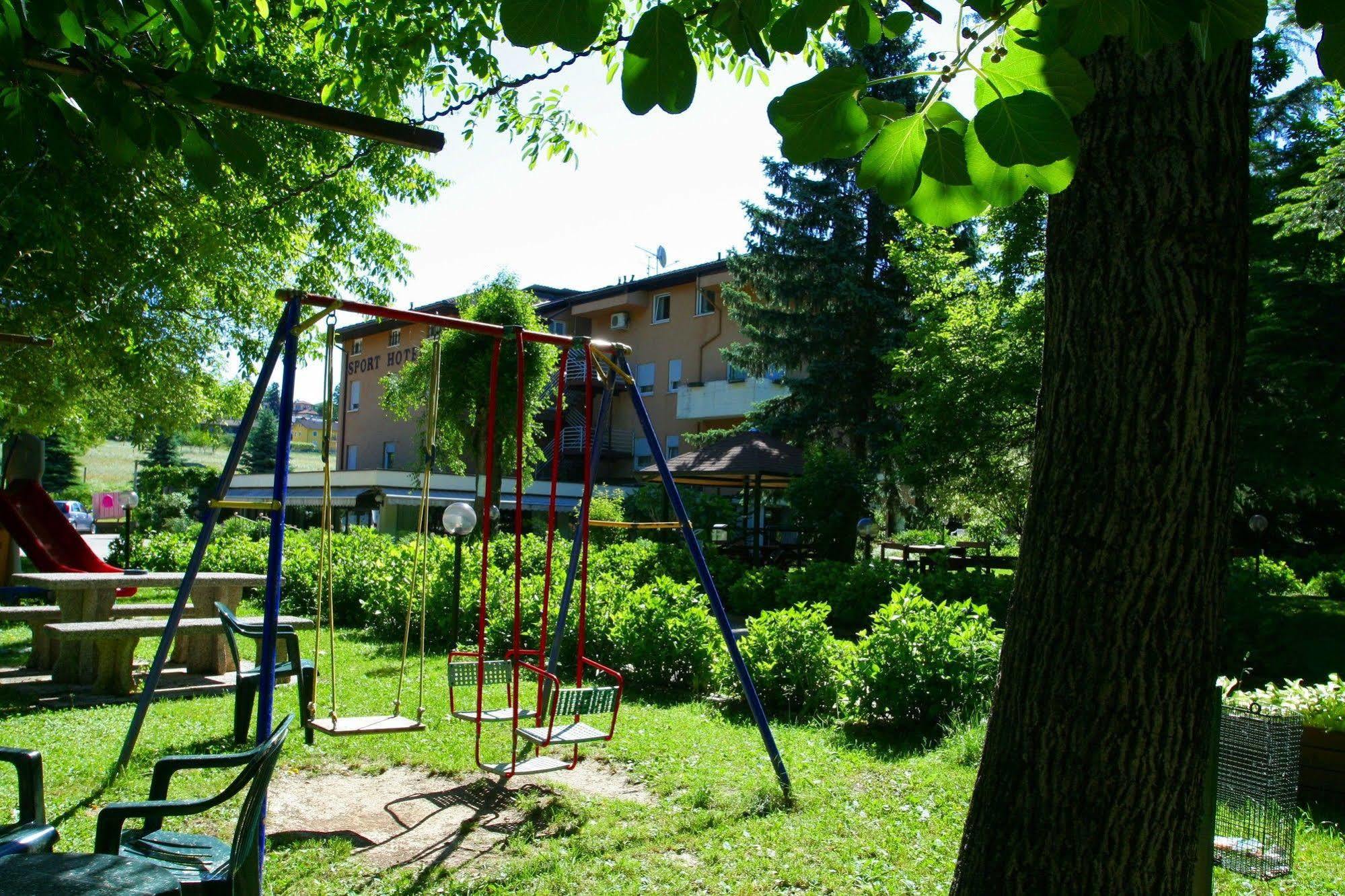 Garden House - Hotel Sport Levico Terme Exteriör bild